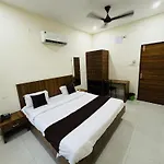 Hotel 44 The Mbience